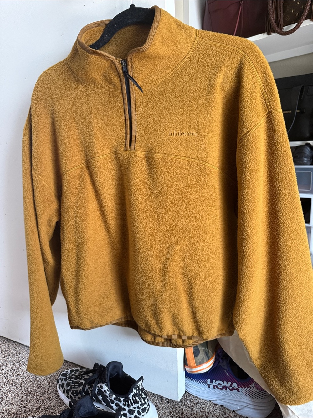 🍋 Lululemon tumbled fleece pullover